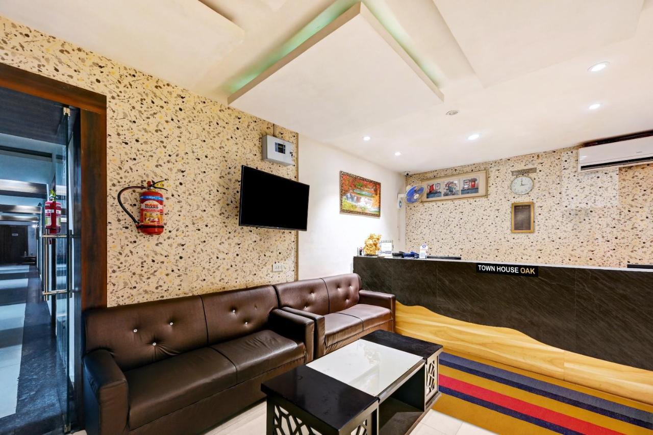 Hotel Townhouse Oak Pentagon Residency Bhubaneswar Exterior foto